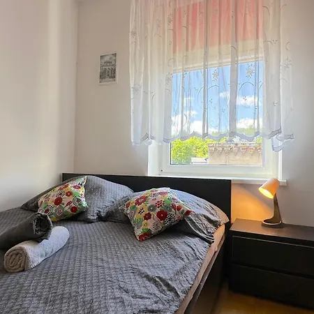 Ginger 10 Min To Old Town Homestay Gdansk