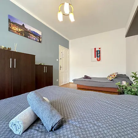 Ginger 10 Min To Old Town